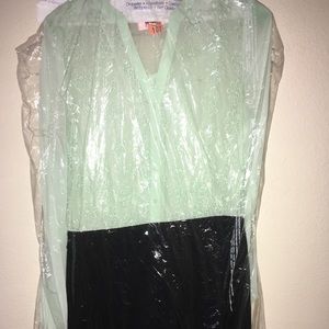 Cute mint green & black dress!